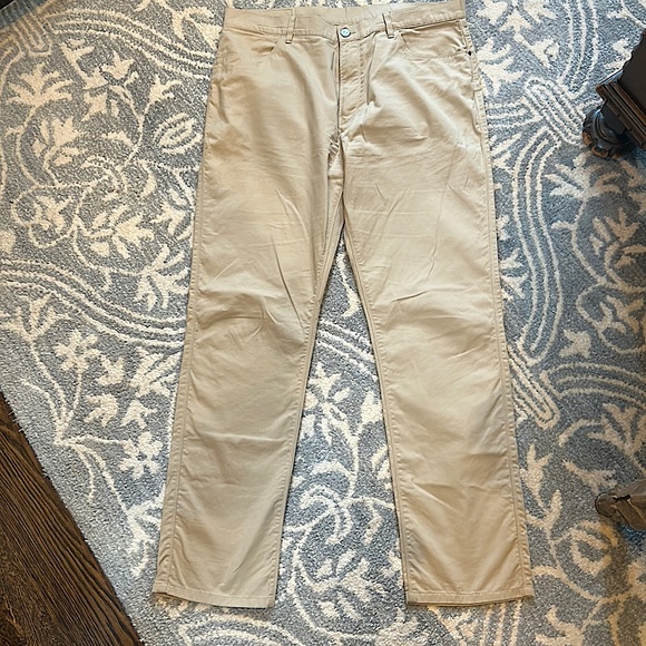 Dunhill Men’s 36/32 slim fit Cotton Chino barely worn